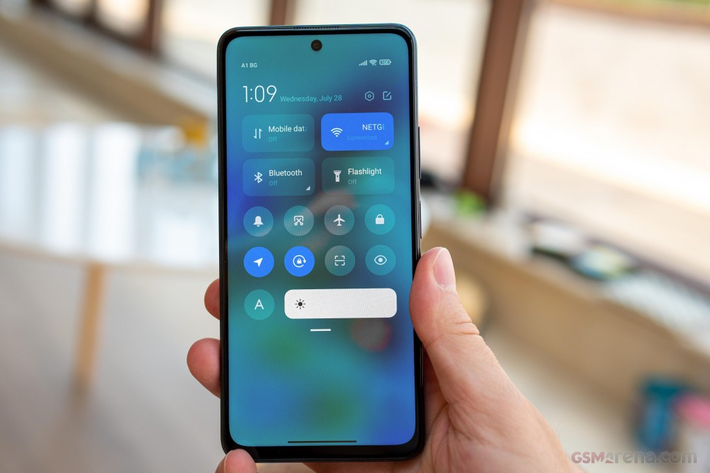 Xiaomi Poco X3 GT hands-on photo 16
