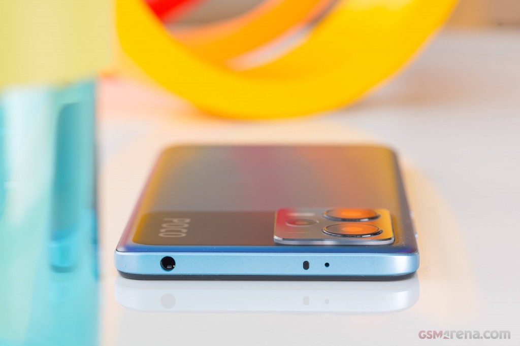 Xiaomi Poco X5 hands-on photo 13
