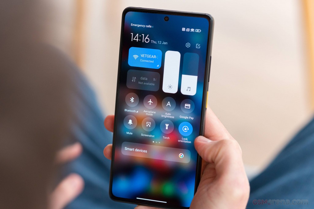 Xiaomi Poco X5 Pro hands-on photo 25