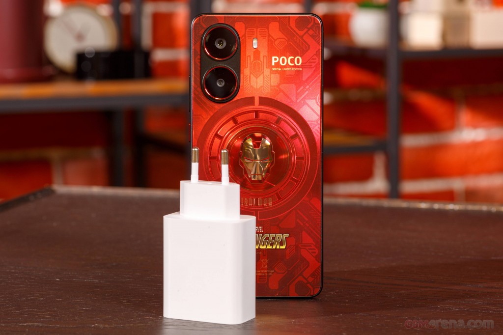 Xiaomi Poco X7 Pro hands-on photo 2