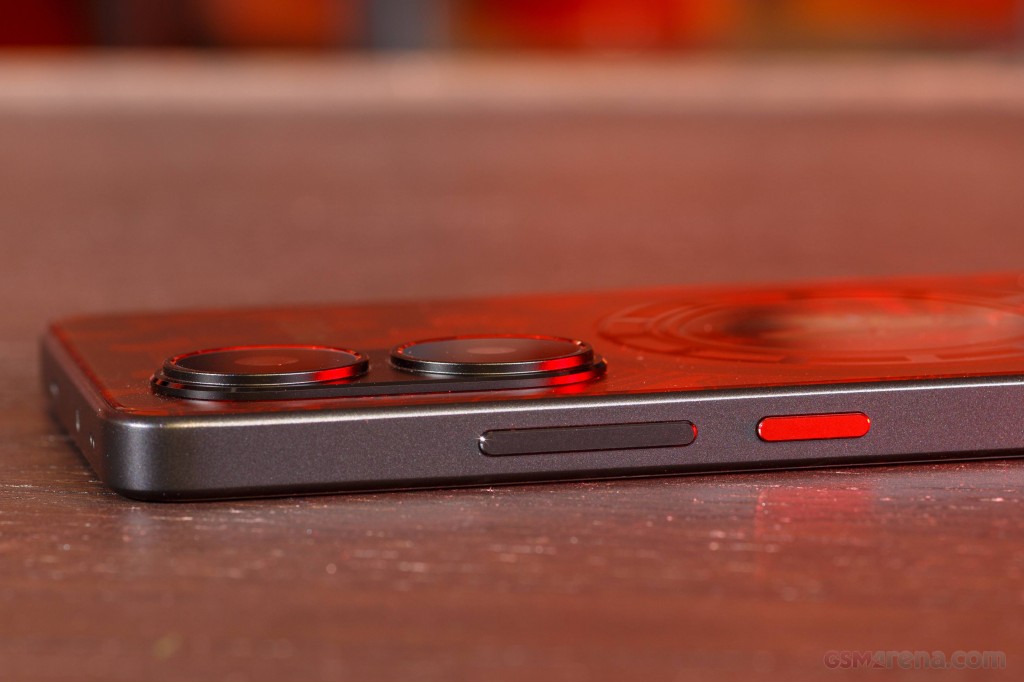 Xiaomi Poco X7 Pro hands-on photo 12