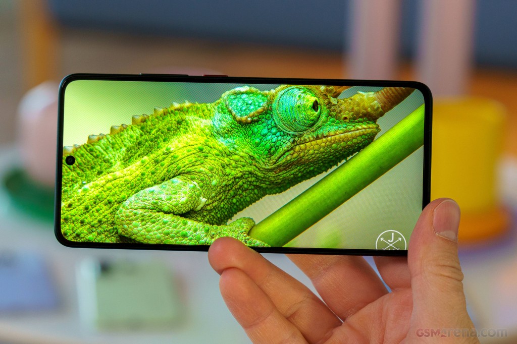 Xiaomi Poco X7 Pro hands-on photo 28