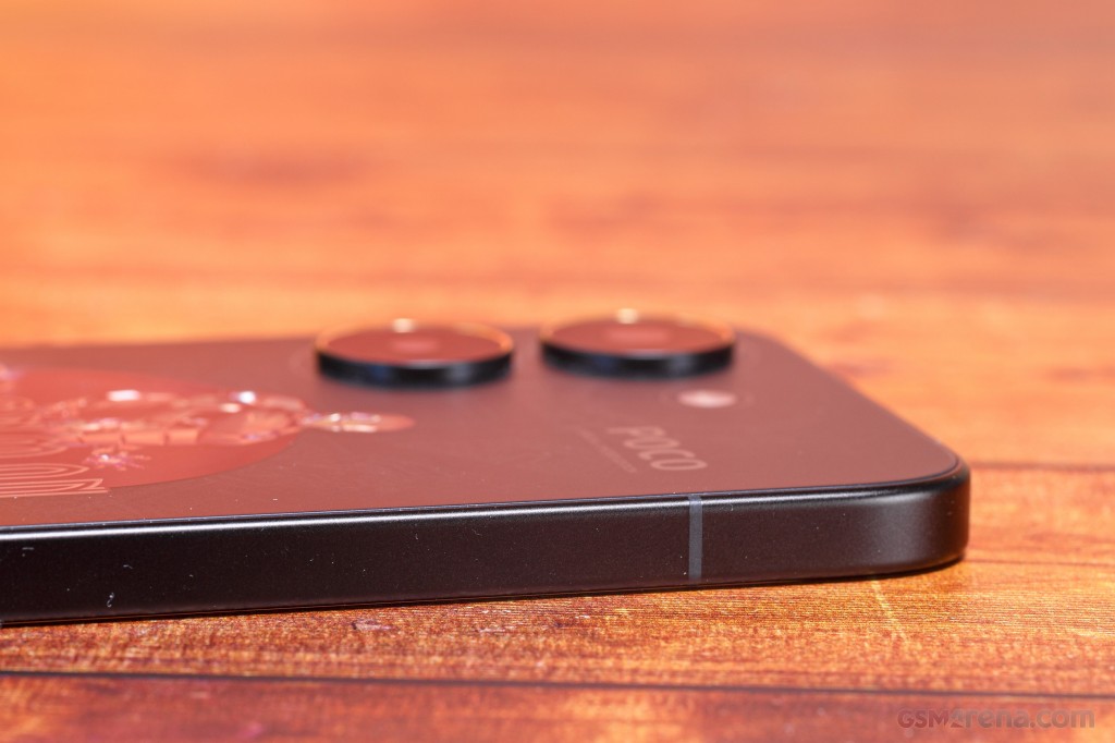 Xiaomi Poco X8 Pro hands-on photo 17