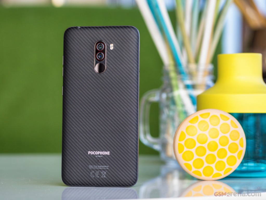 Xiaomi Pocophone F1 hands-on photo 4