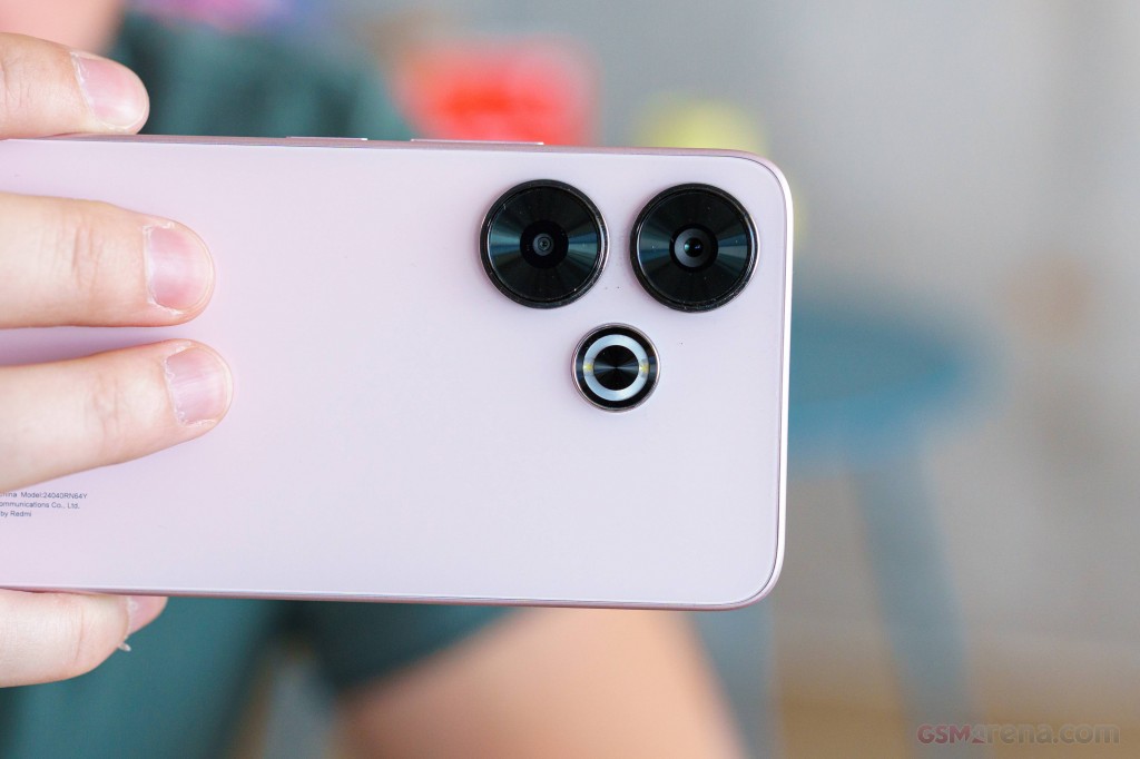 Xiaomi Redmi 13 hands-on photo 23