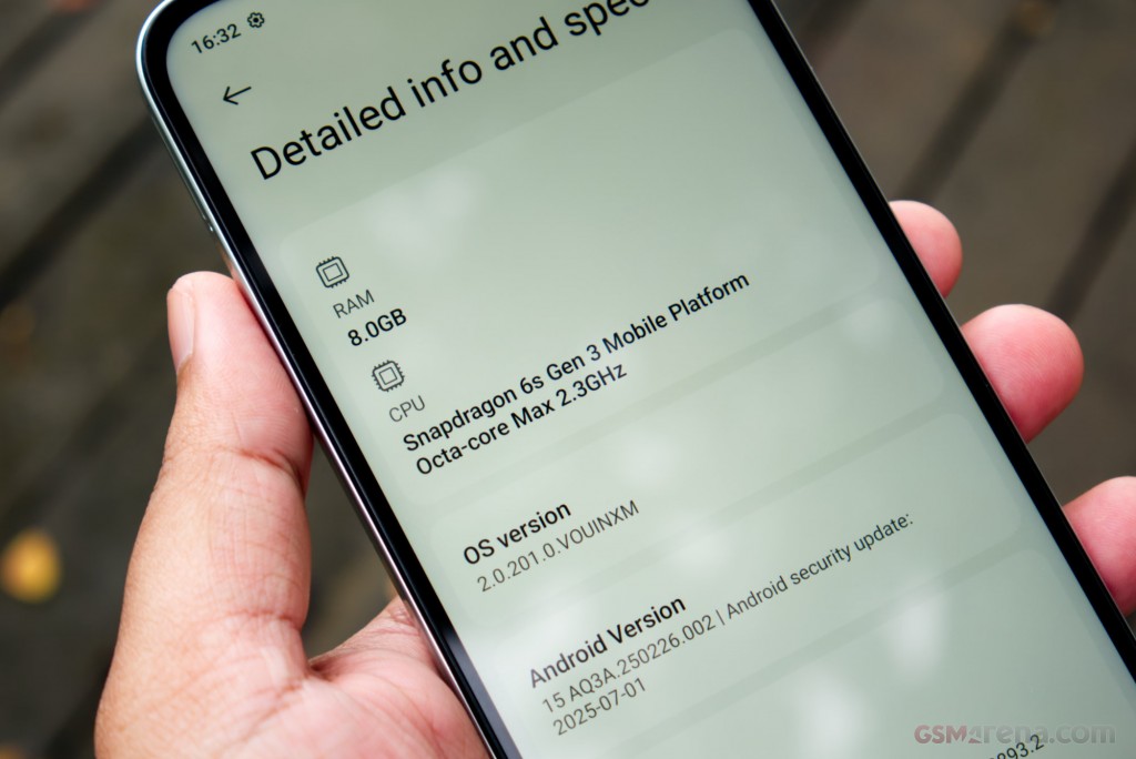 Xiaomi Redmi 15 hands-on photo 11
