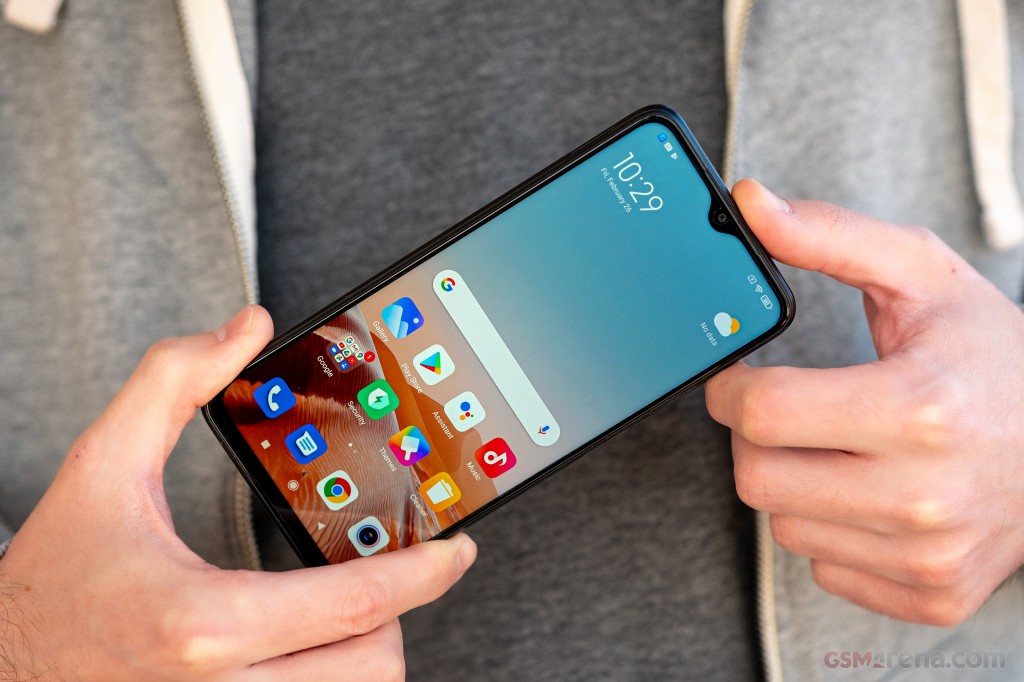 Xiaomi Redmi 9T hands-on photo 13