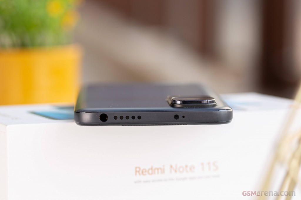 Xiaomi Redmi Note 11S hands-on photo 5