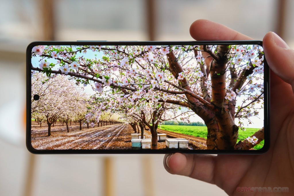 Xiaomi Redmi Note 12 Pro+ hands-on photo 29