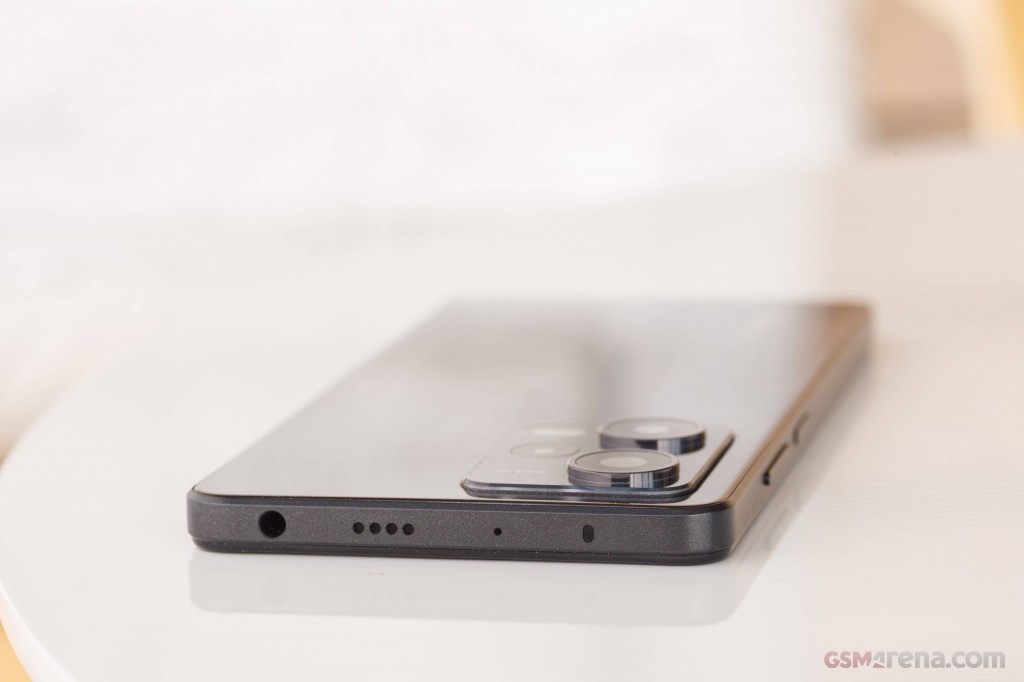 Xiaomi Redmi Note 12 Pro hands-on photo 1