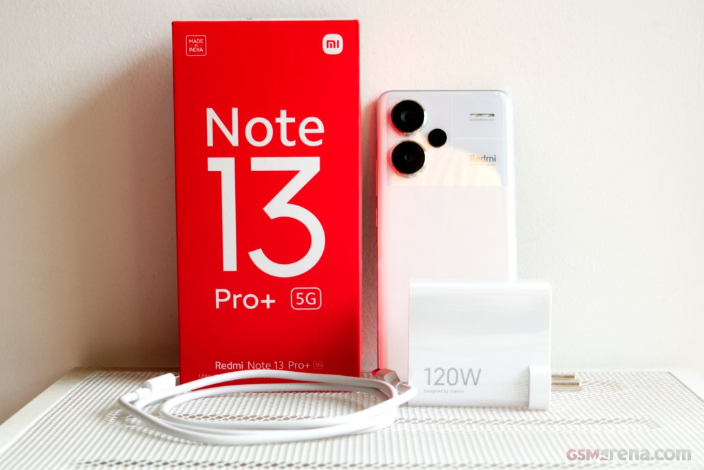 Xiaomi Redmi Note 13 Pro+ hands-on photo 2