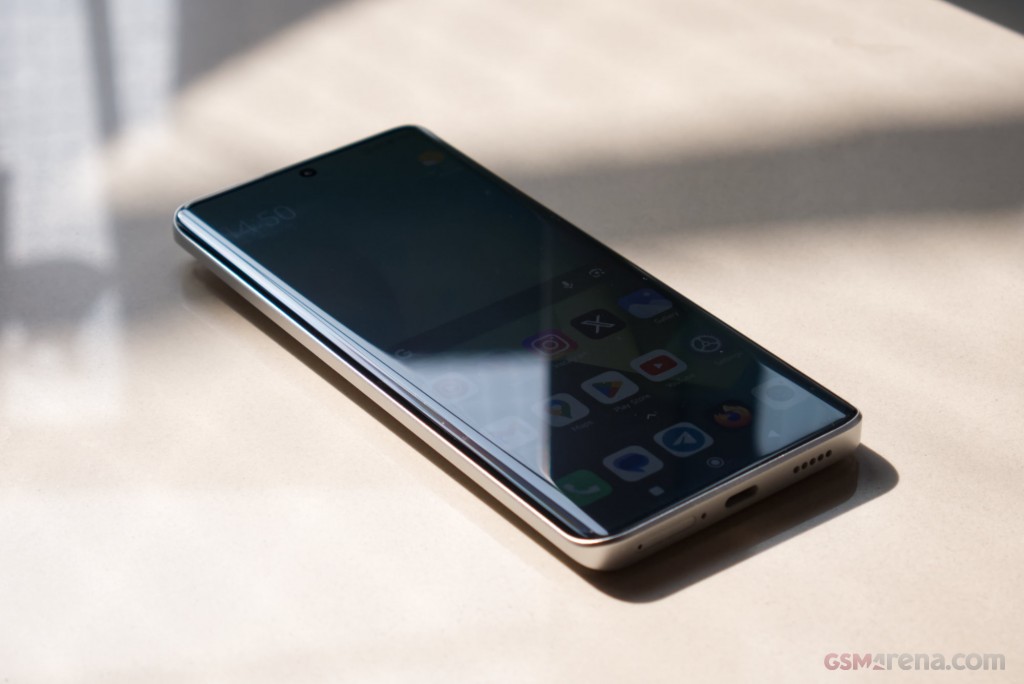 Xiaomi Redmi Note 13 Pro+ hands-on photo 7