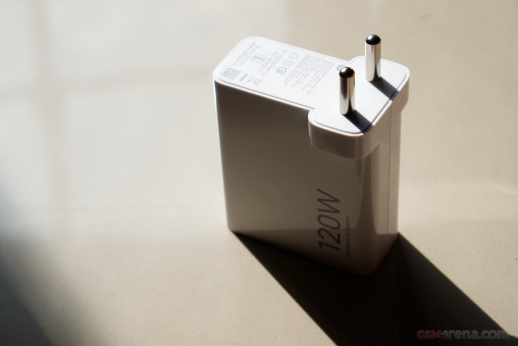 Xiaomi Redmi Note 13 Pro+ hands-on photo 11