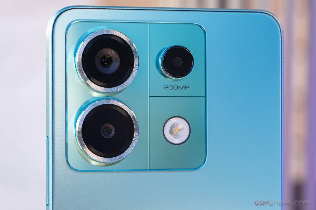 Xiaomi Redmi Note 13 Pro hands-on photo 8