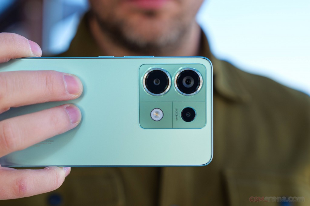 Xiaomi Redmi Note 13 Pro hands-on photo 15