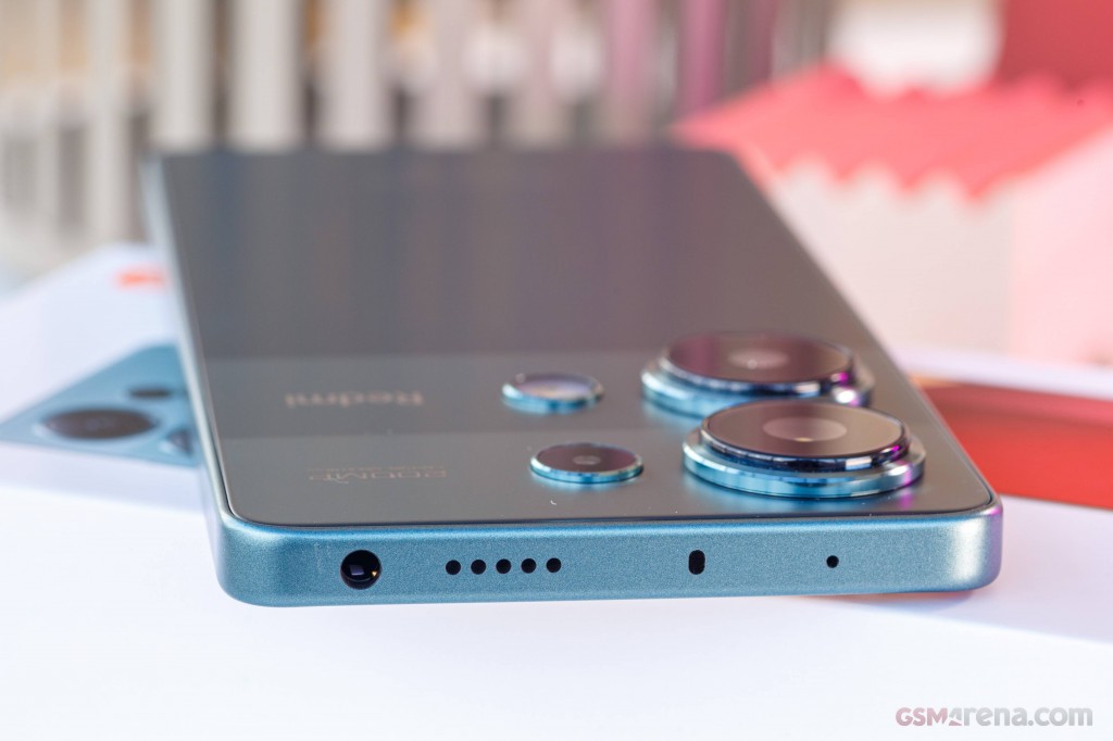 Xiaomi Redmi Note 13 Pro 4G hands-on photo 12