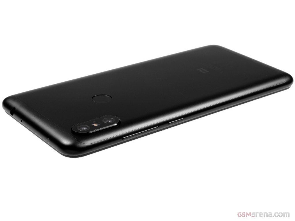Xiaomi Redmi Note 6 Pro hands-on photo 9