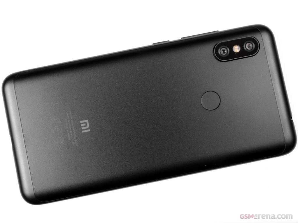Xiaomi Redmi Note 6 Pro hands-on photo 13