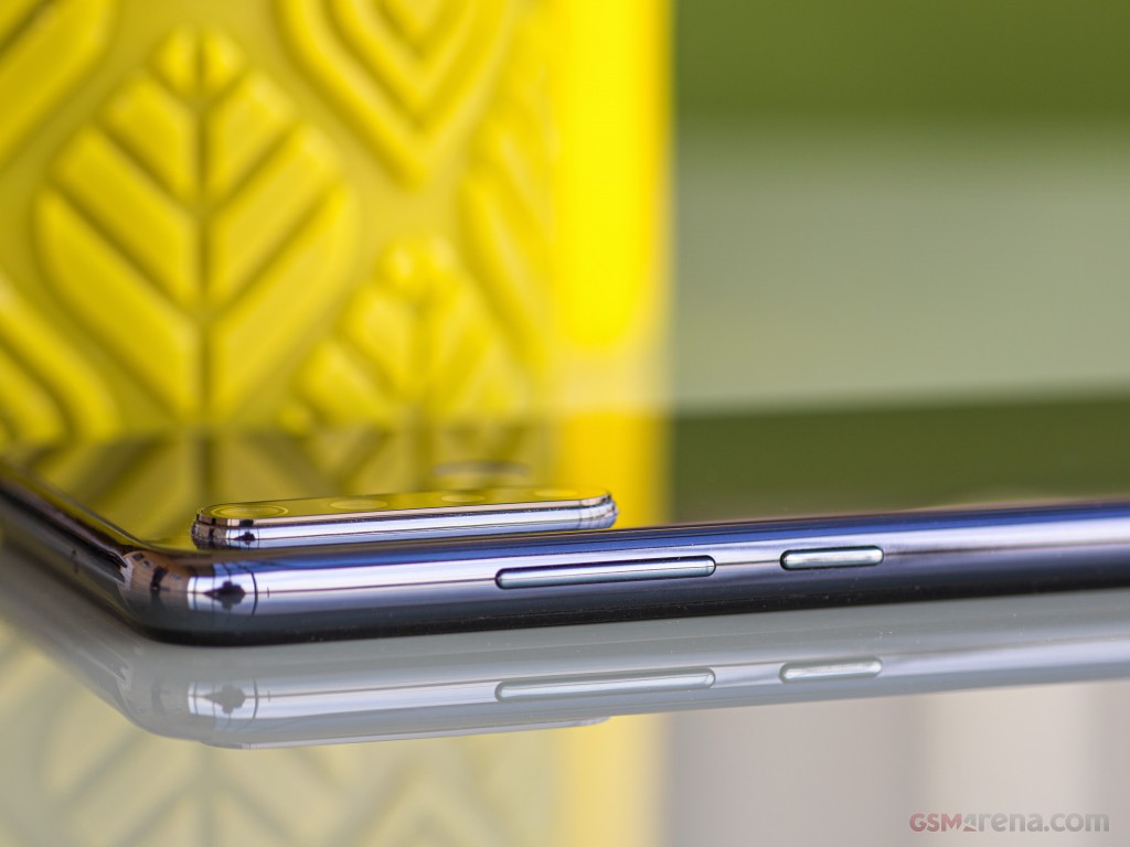 Xiaomi Redmi Note 8T hands-on photo 12