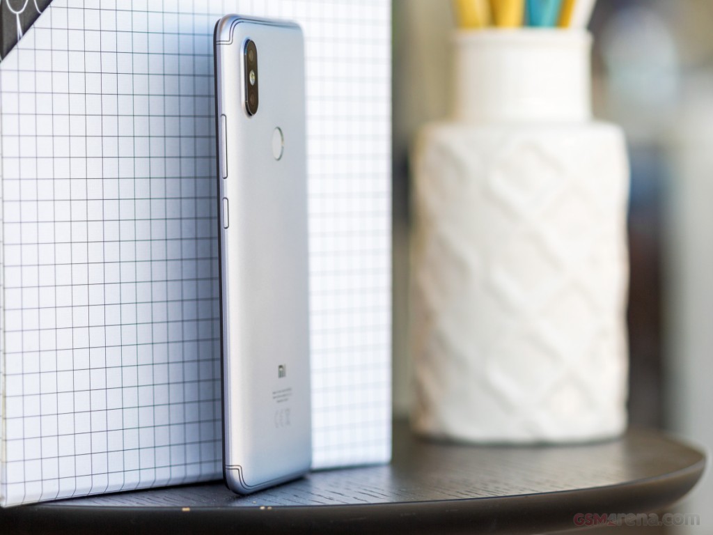 Xiaomi Redmi S2 (Redmi Y2) hands-on photo 3