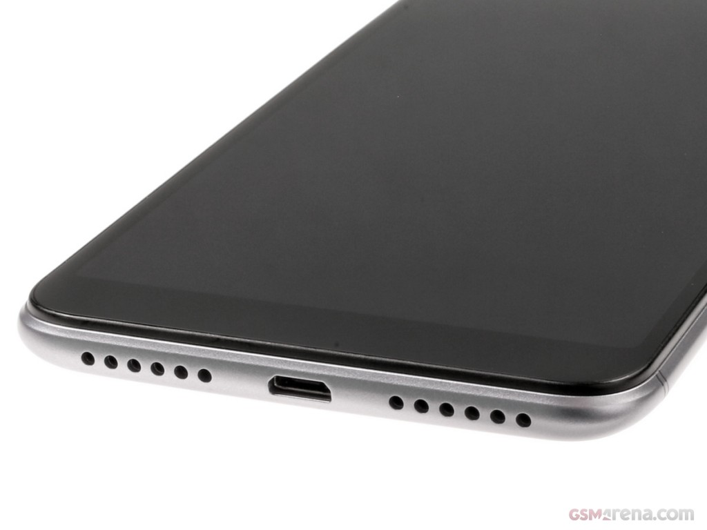 Xiaomi Redmi S2 (Redmi Y2) hands-on photo 13