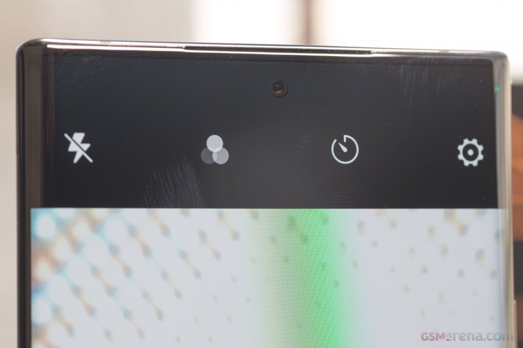 ZTE Axon 40 Ultra hands-on photo 7