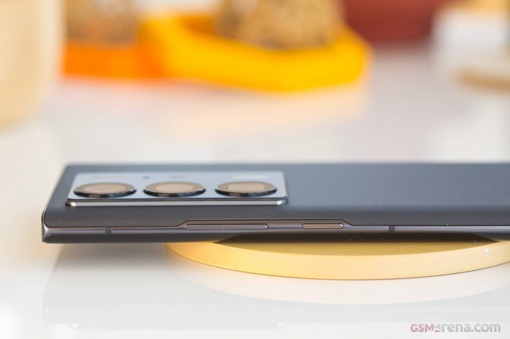 ZTE Axon 40 Ultra hands-on photo 12