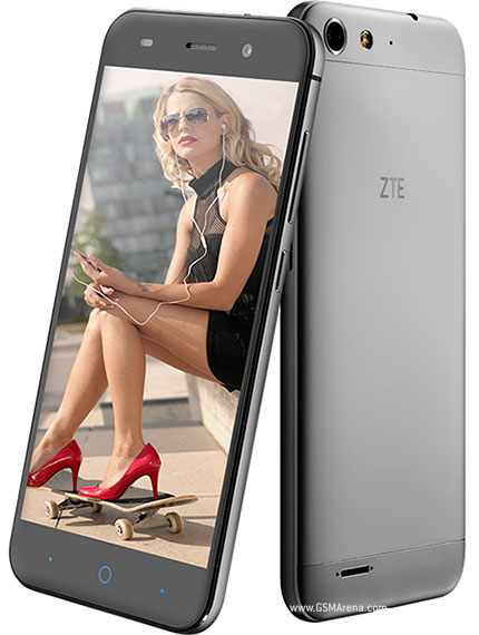 ZTE Blade D6 view 3
