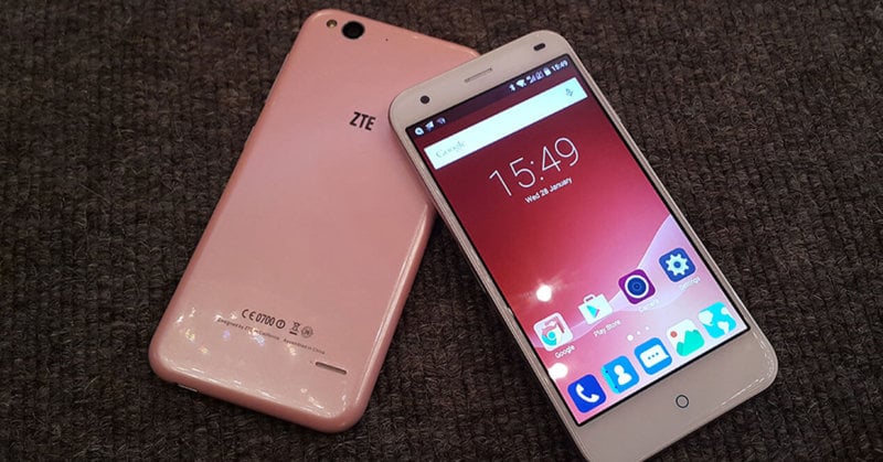 ZTE Blade S6 view 5