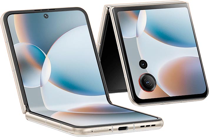 ZTE nubia Flip3 view 2