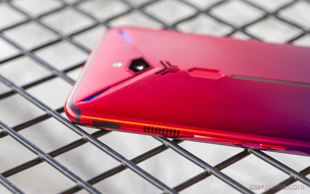 ZTE nubia RedMagic 3S hands-on photo 8
