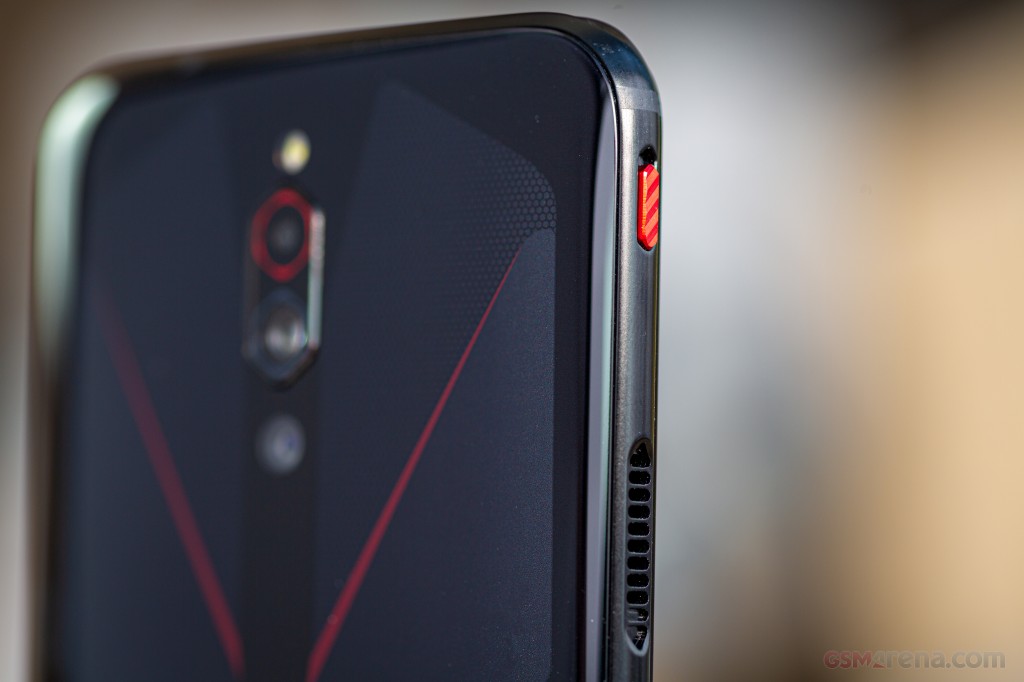 ZTE nubia RedMagic 5G hands-on photo 13
