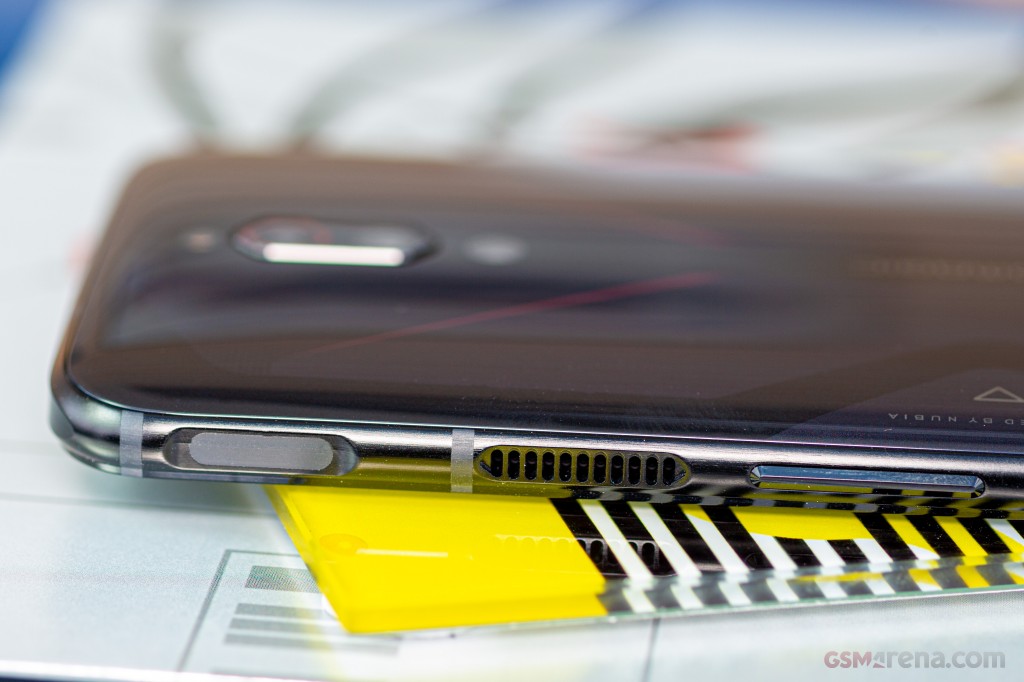 ZTE nubia RedMagic 5G hands-on photo 16