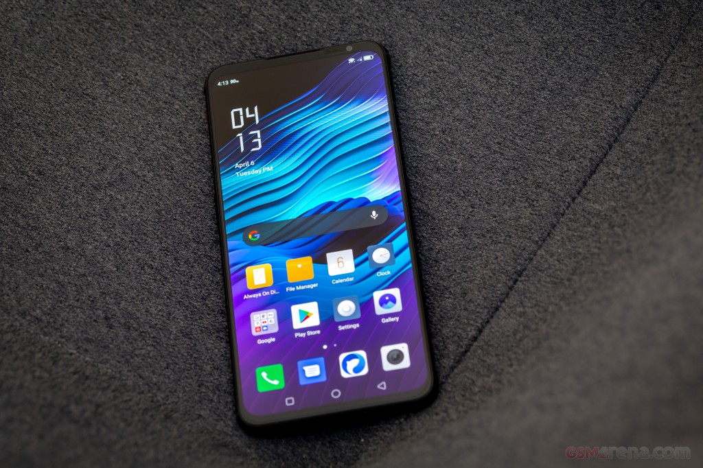 ZTE nubia RedMagic 6 hands-on photo 9