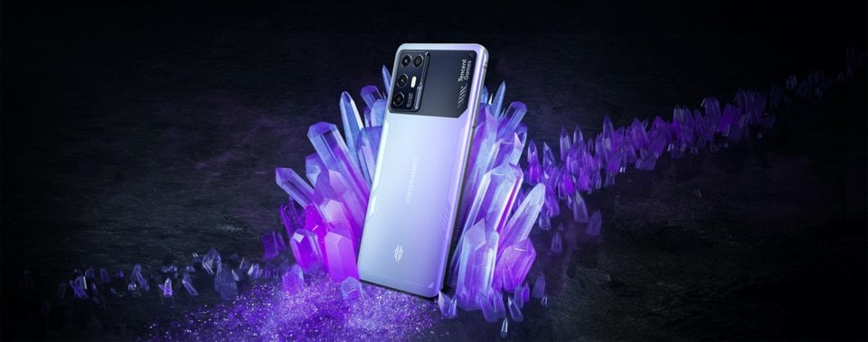 ZTE nubia RedMagic 6R view 20