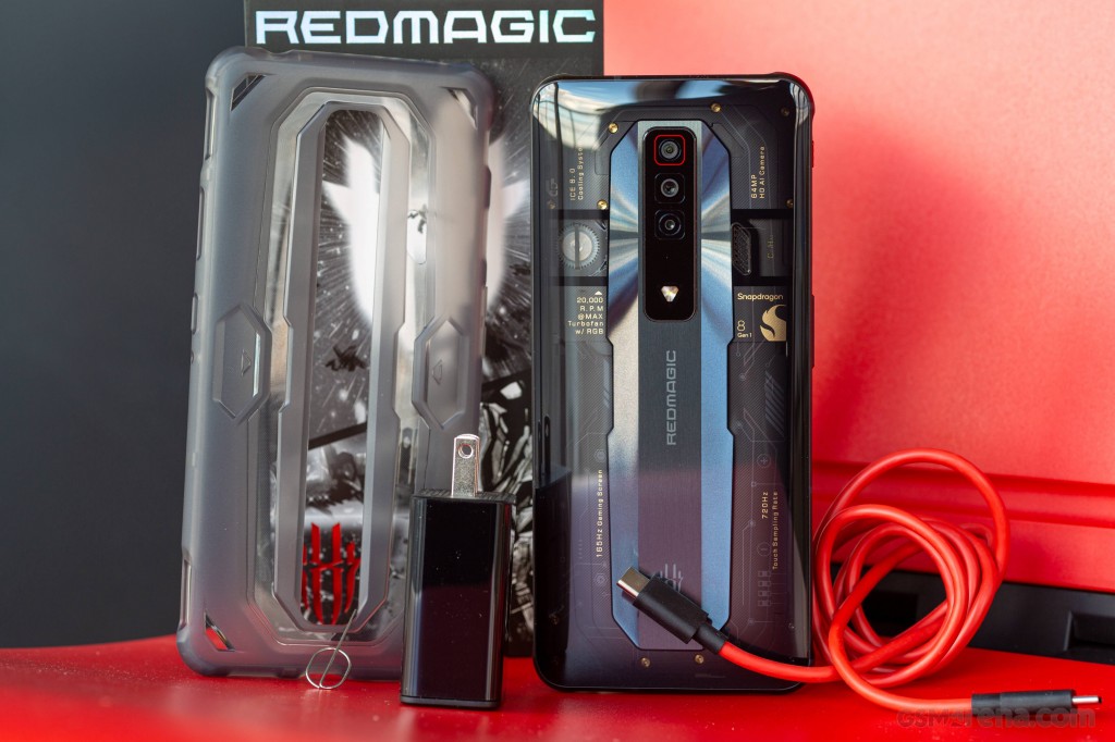 ZTE nubia RedMagic 7 hands-on photo 1