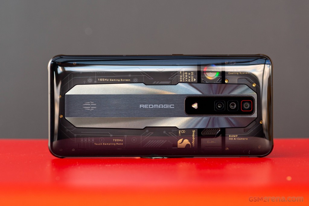 ZTE nubia RedMagic 7 hands-on photo 6