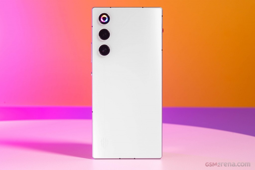 ZTE nubia RedMagic 10 Air hands-on photo 6
