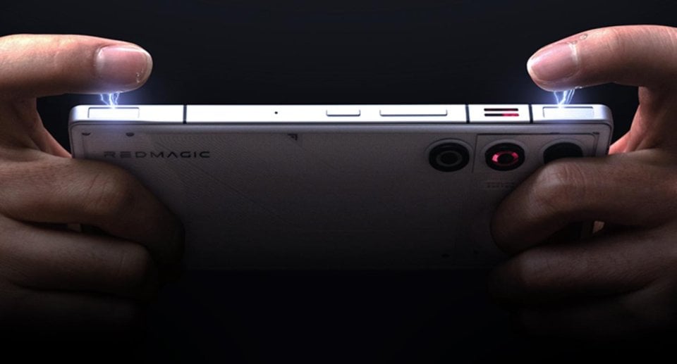 ZTE nubia RedMagic 11 Air view 21