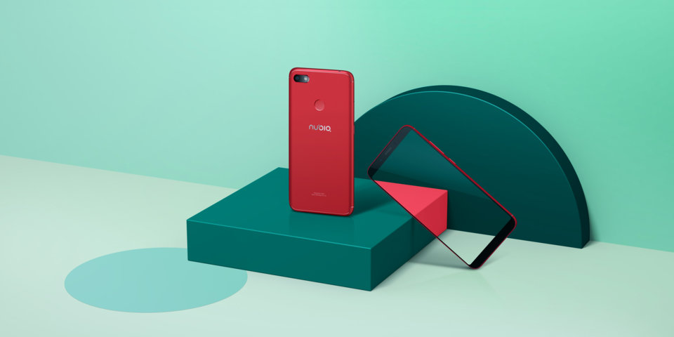 ZTE nubia V18 view 5