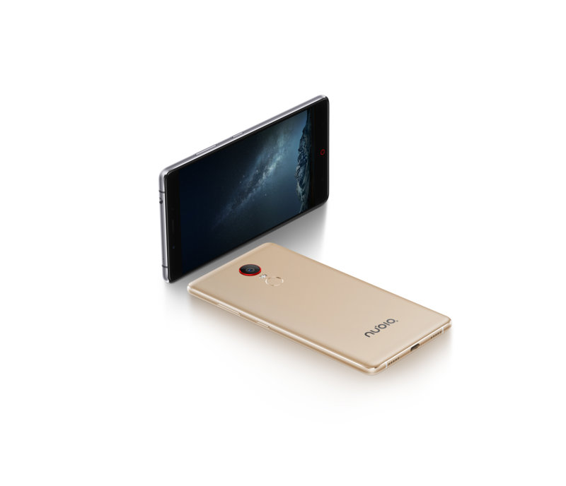 ZTE nubia Z11 Max view 18