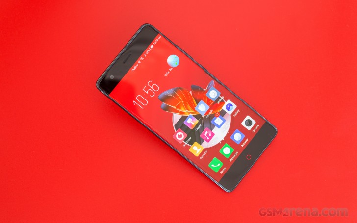 ZTE nubia Z17 hands-on photo 3