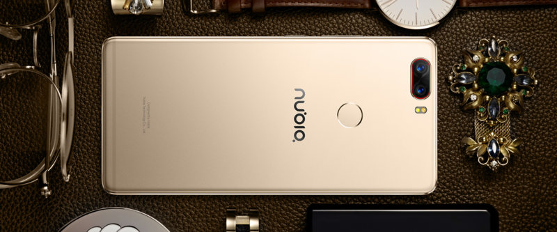 ZTE nubia Z17 view 10