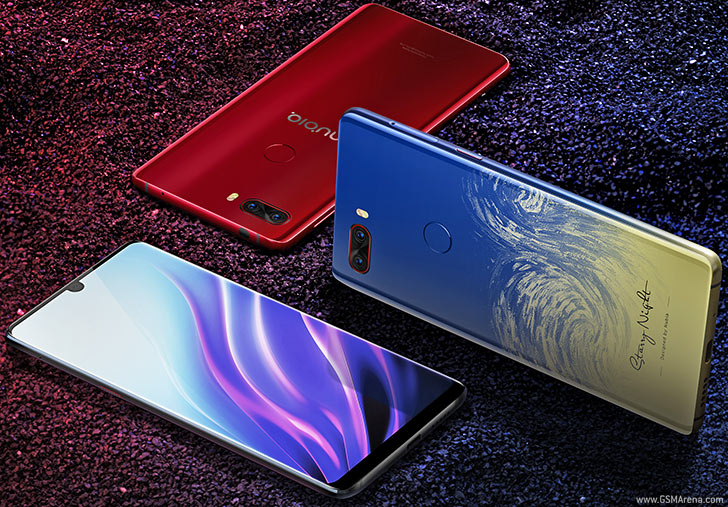 ZTE nubia Z18 view 5