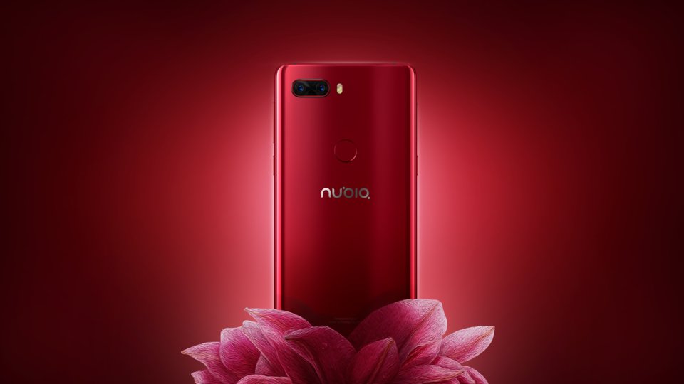 ZTE nubia Z18 view 9