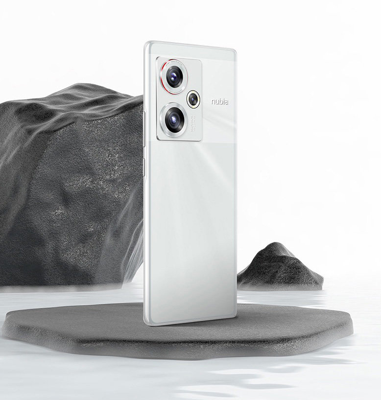 ZTE nubia Z50 view 15