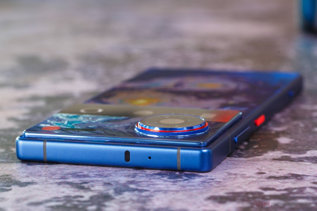 ZTE nubia Z70 Ultra hands-on photo 15