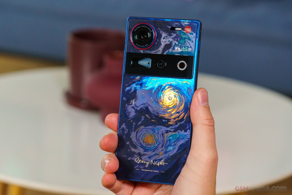 ZTE nubia Z70 Ultra hands-on photo 25