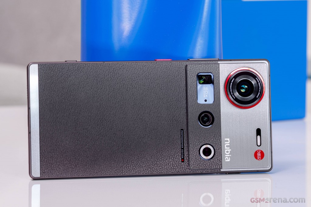ZTE nubia Z70S Ultra hands-on photo 13