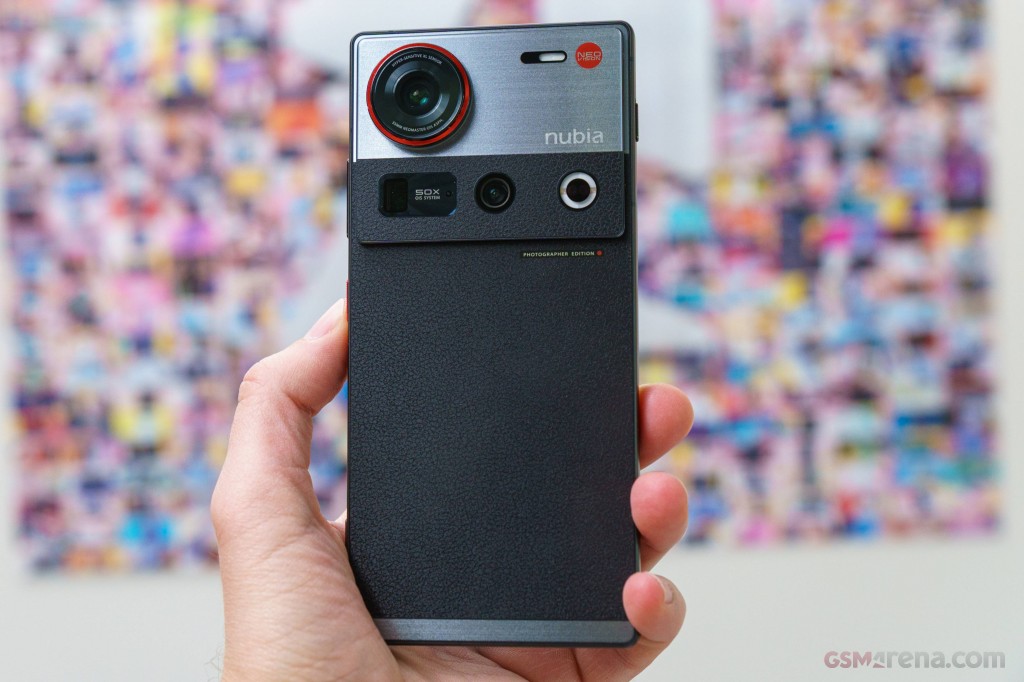 ZTE nubia Z70S Ultra hands-on photo 17